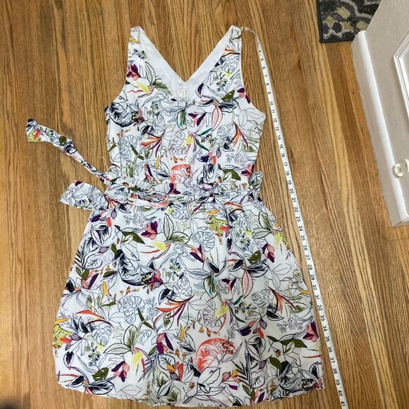 a new day Dress with V Neck White Dress Florals MUST BE BUNDLED, MARKED DOWN - Picture 8 of 12